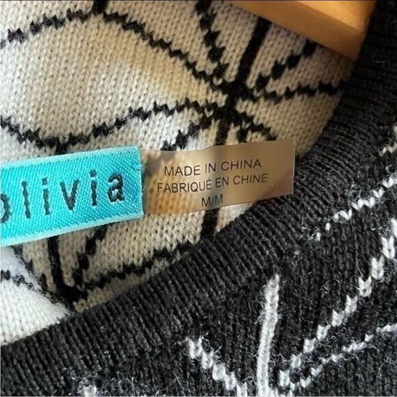 Alice + Olivia Bentley 3D Printed Knit Dress - Picture 5 of 9